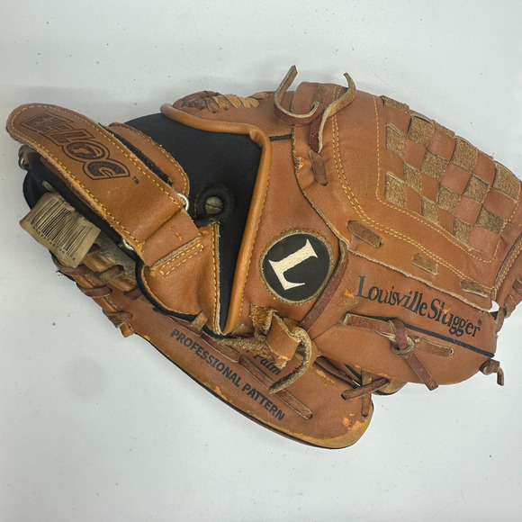 Louisville Slugger W125 12.5" Baseball Glove/Mitt - Right Handed / Pre-Owned - Picture 8 of 10